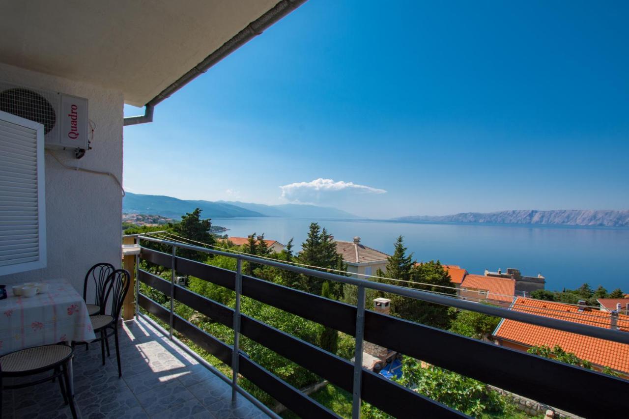 Apartment Pemper Novi Vinodolski Ngoại thất bức ảnh